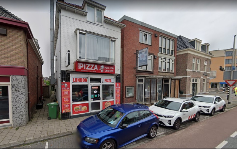 Deurningerstraat 119 bezorgrestaurant London Pizza.jpg