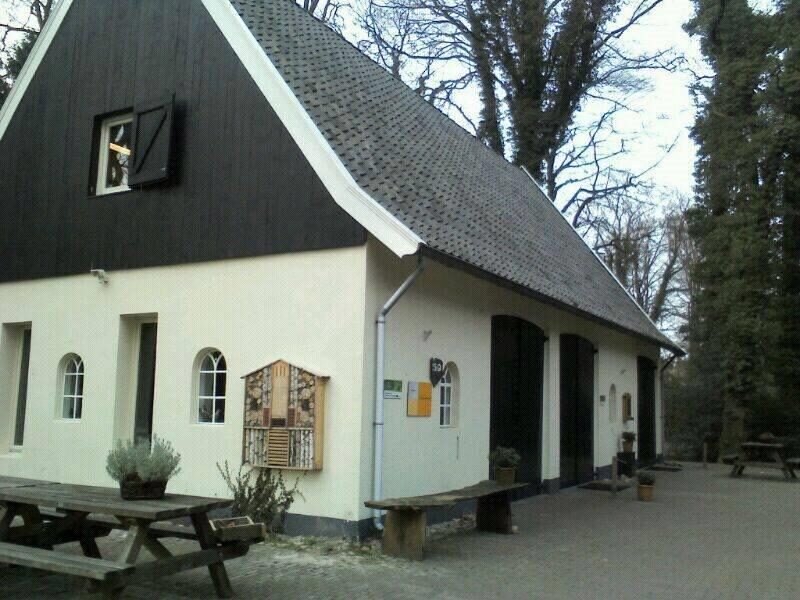 Weerseloseweg 259 voormalig Koetshuis-Hof-Espelo.jpg