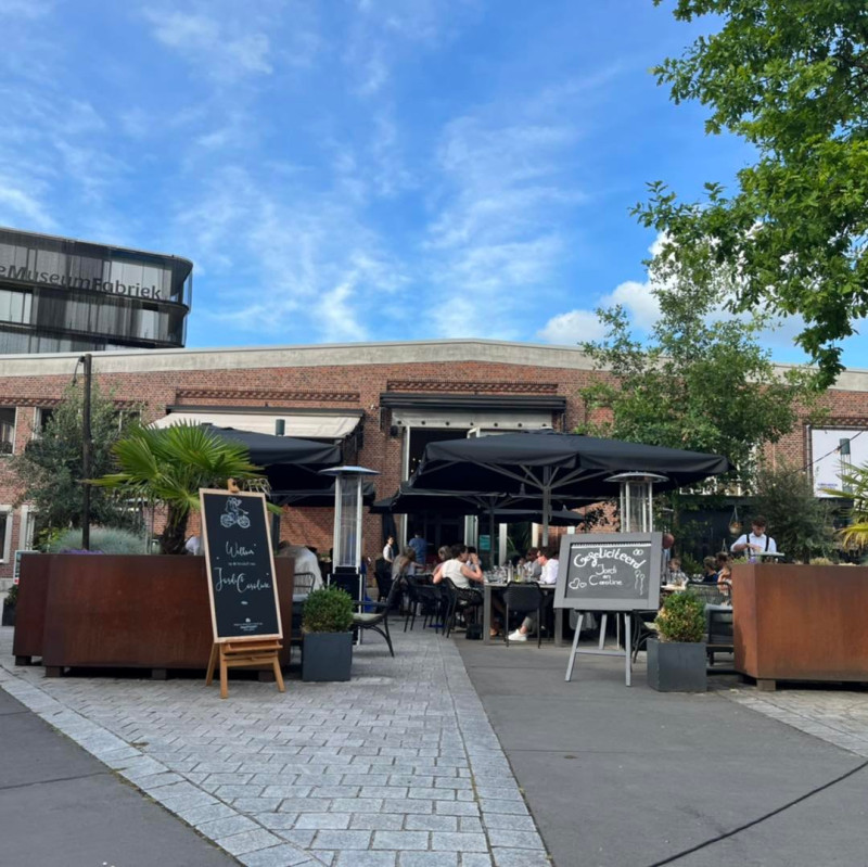 Het Rozendaal 10 Gastrobar Bij Rozendaal terras..jpg