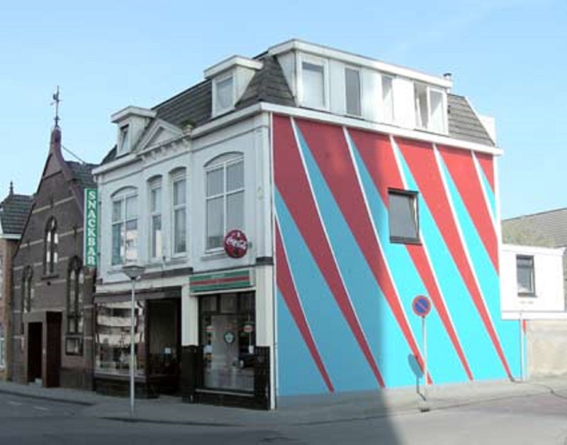 Lipperkerkstraat 5 hoek Hoog en Droog muurschildering Filip Jonker op muur cafetaria Marco (4).jpg