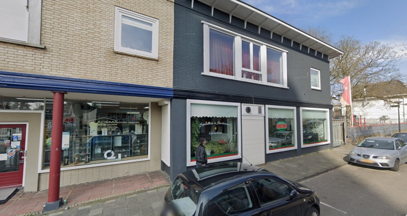 Lipperkerkstraat 33-35 Surinaams restaurant Shivani's.jpg