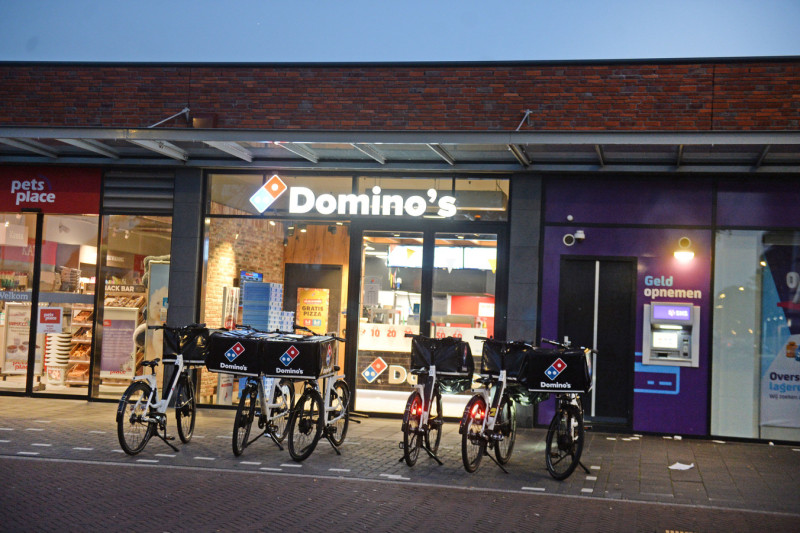 Wesseler-Nering 19D Winkelcentrum Domino's Pizza.jpg