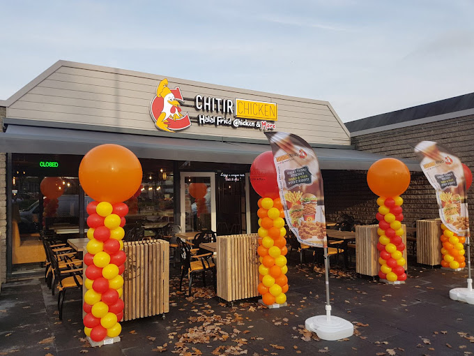 Wesseler-Nering 44 winkelcentrum Zuid Chitir Chicken restaurant.jpg