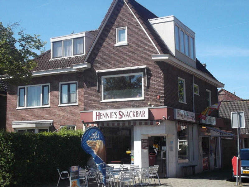 Haaksbergerstraat 508 Hennie's snackbar (2).JPG