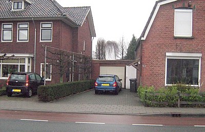 Haaksbergerstraat 498 vroeger locatie motorzaak Willink en ijssalon Italia.jpg