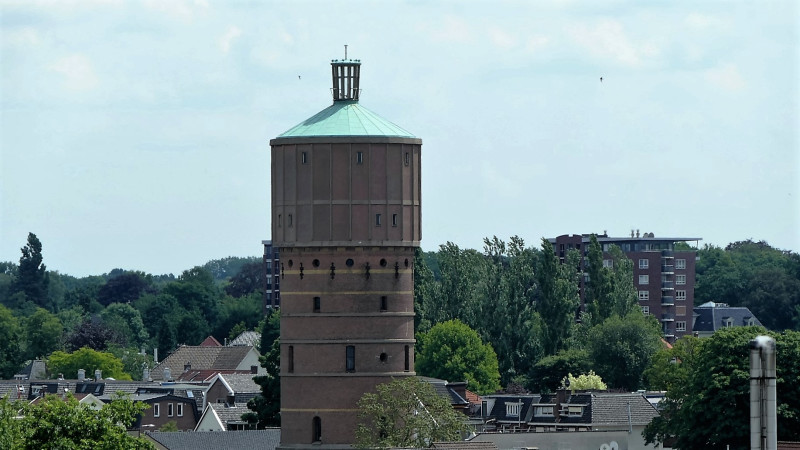 Hoog en Droog 28 Watertoren nu vestging ingenieursbureau Clafis.jpg