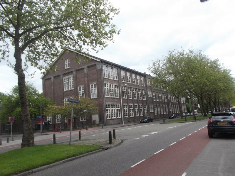 Ambachtsschool Boddenkampsingel.JPG