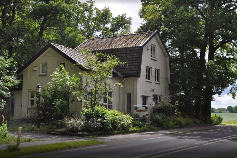 Haaksbergerstraat 707 De Koepel. Vroeger huis ouders van Willem Wilmink nu Bed and Breakfast.jpg