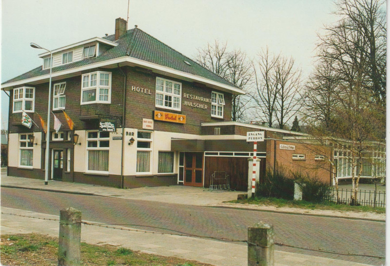 Beckumerstraat 2 cafe restaurant Hulscher 1983.jpeg