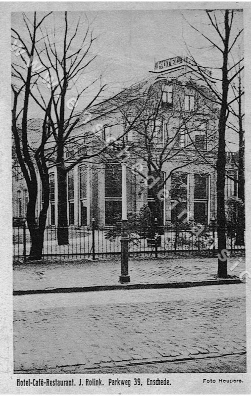 Parkweg 39 Hotel Cafe Restaurant J. Rolink 1930.jpeg