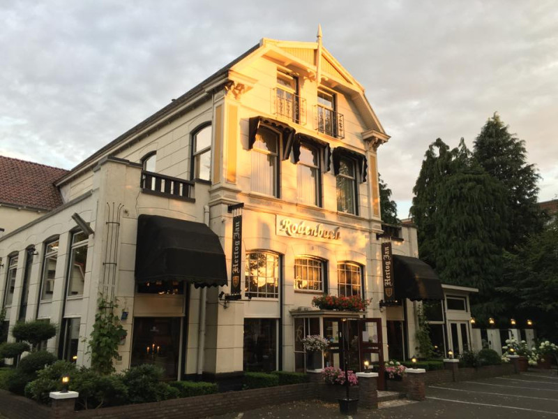 Parkweg 37-39 Hotel restaurant Rodenbach..jpg