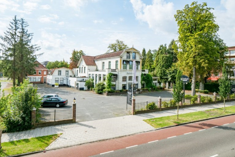 Parkweg 37-39 Hotel restaurant Rodenbach voorheen Modern.jpg