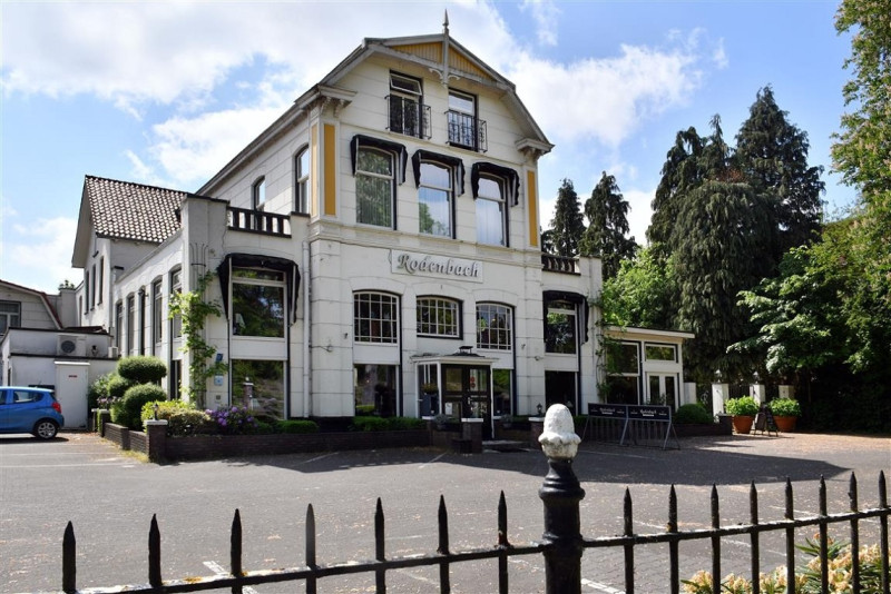 Parkweg 37-39 Restaurant Rodenbach gaat dicht, hotel blijft bestaan 20-7-2018.jpg