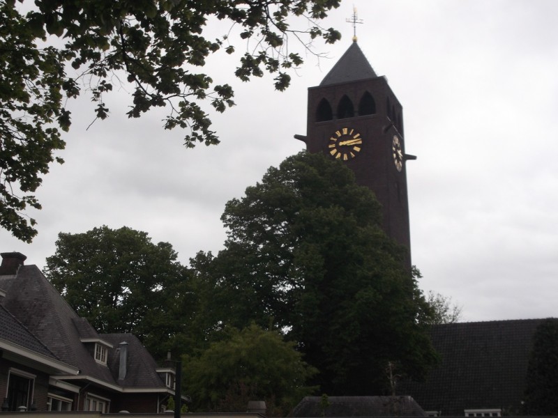 Lasonderkerk vanuit Nicolaas Beetsstraat.JPG