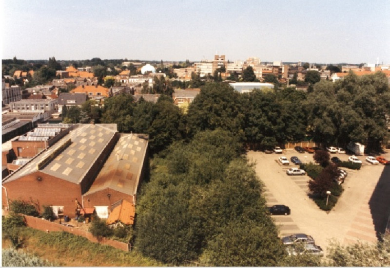 Blekerstraat 59 voorgrond machinefabriek Hintzbergen 1990.jpg