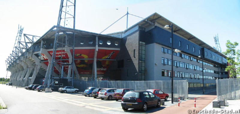 Colosseum 65 Arke Stadion (FC Twente) nu Grolsch Veste.jpg