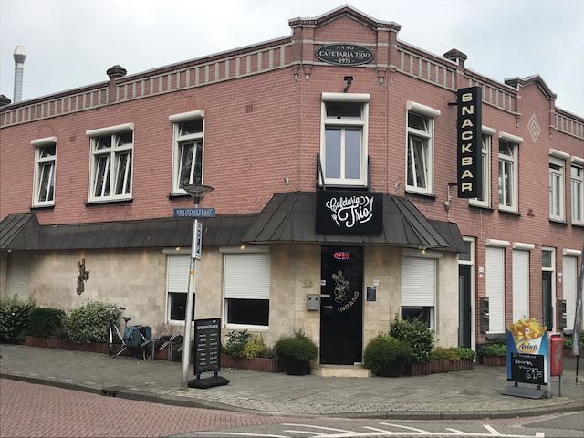 Wooldriksweg 29 hoek Billitonstraat Cafetaria Trio.jpg