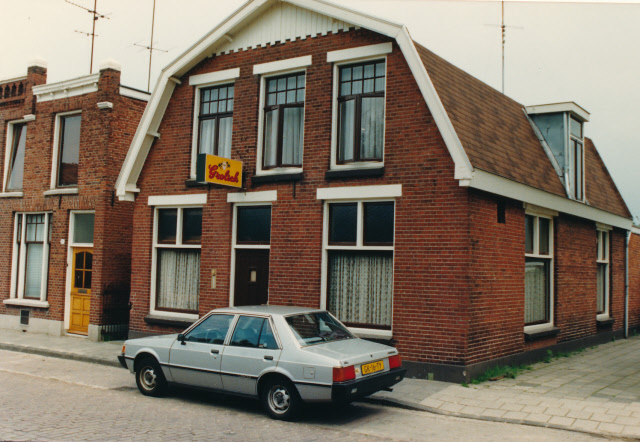 Oostveenweg 23 Café 'n Aap. juni 1987.jpeg