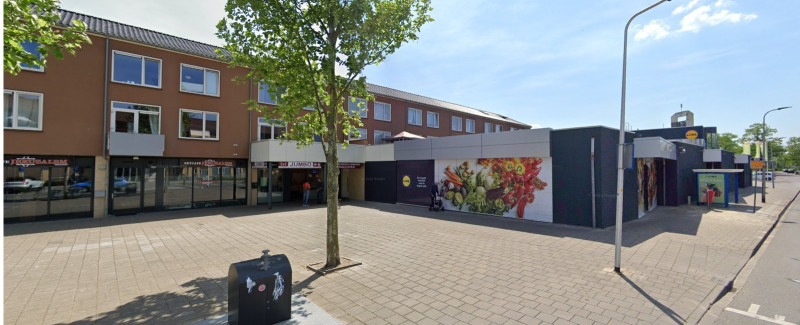 Maanstraat 157 winkelcentrum Twekkelerveld Chinees-Indisch Surinaams Afhaalcentrum Jumbo. mei 2022.jpg