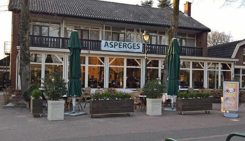 Dorpsstraat 149 Lonneker Hotel Café Restaurant Savenije.jpg
