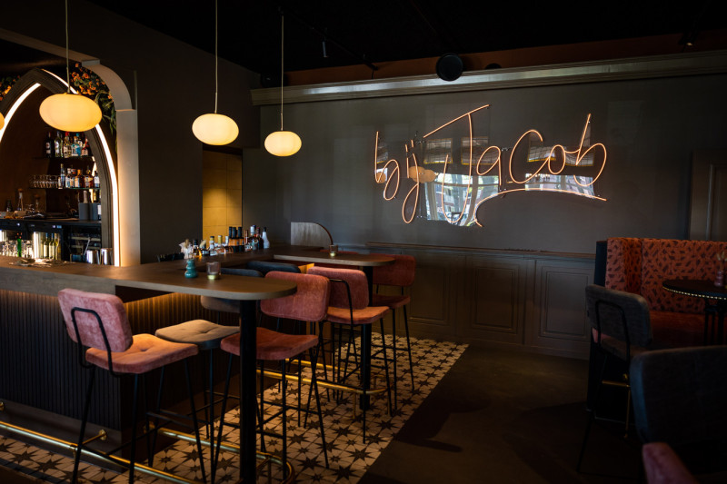 Dorpsstraat 149 Lonneker interieur restaurant Bij Jacob vroeger pand Hotel restaurant cafe Savenije.jpg
