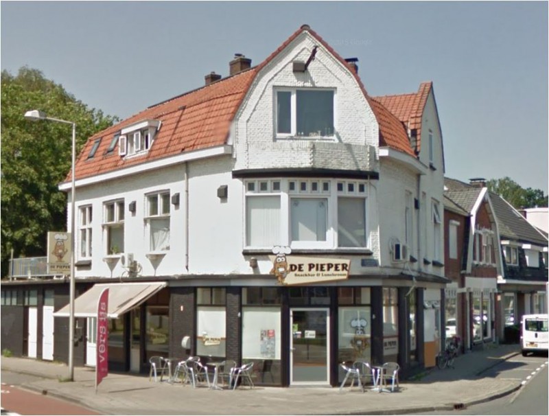 Pathmossingel 172 hoek Zwedeweg snackbar lunchroom De Pieper 2016.JPG