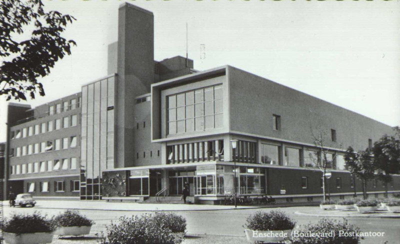 Boulevard 1945-326 postkantoor 1964.jpg