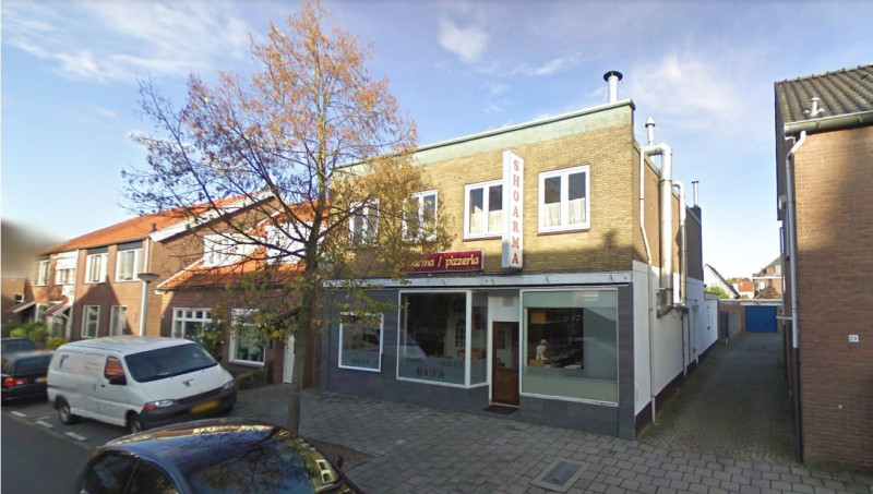 Tolstraat 25 restaurant Haifa pizzeria Shoarma okt. 2010..jpg