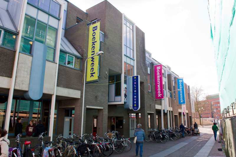 Pijpenstraat 15 Bibliotheek.jpg