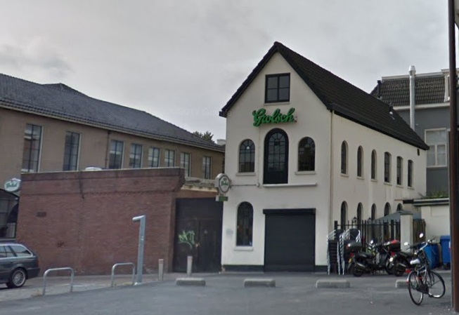 Klokkenplas 1 Café LP.jpg