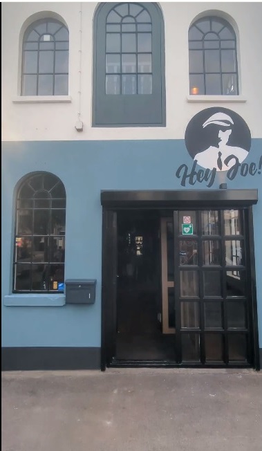 Klokkenplas 1 cafe Hey Joe.jpg