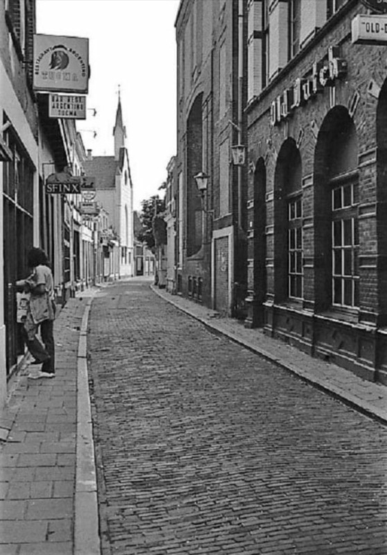 Stadsgravenstraat cafe sgt. pepper.jpg