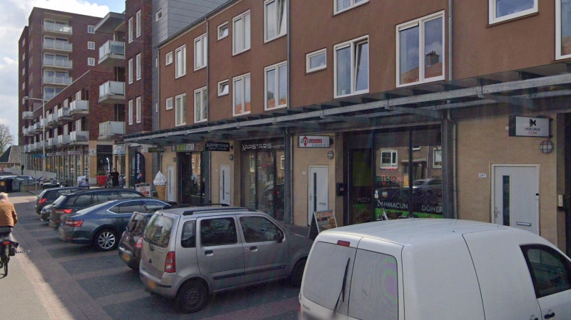 G.J. van Heekstraat 245 winkelcentrum Twekkelerveld Turks pizzarestaurant Ana Döner Lahmacun.jpg