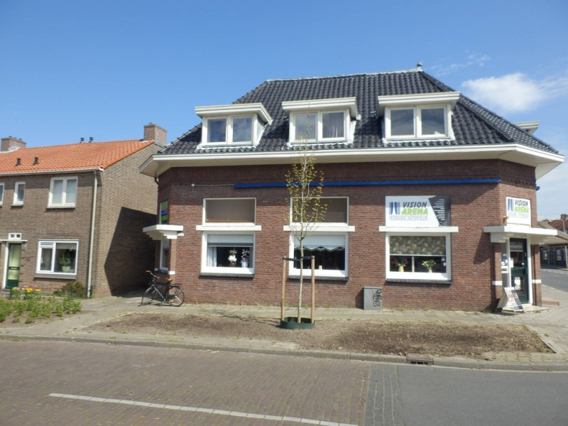 Steenweg 70a hoek Ribbelerbrinkstraat.jpg