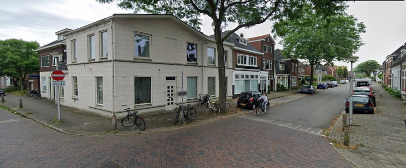 Kottendijk 72 hoek Walhofstraat.jpg