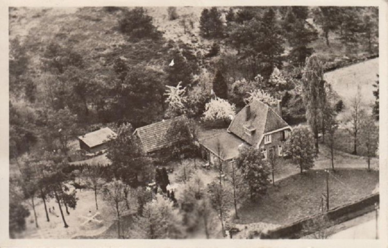 Broekheurneweg 34 Buurse Buurserstraat De Boomgaard luchtfoto.jpg