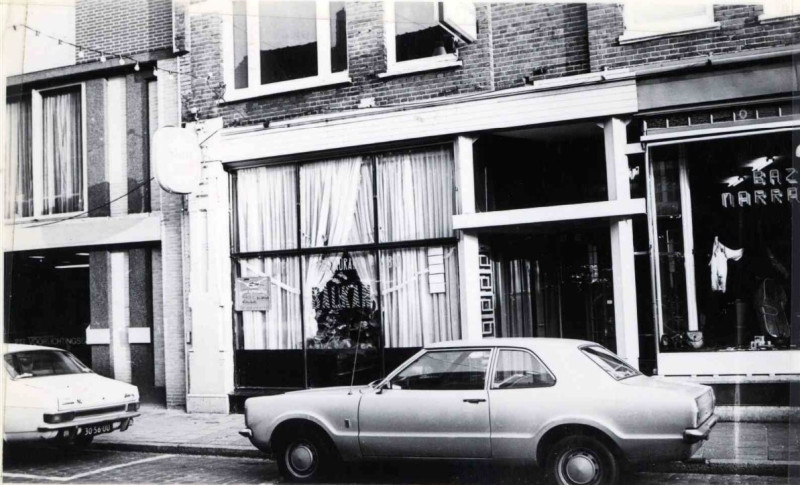 Haaksbergerstraat 9-11 Restaurant Balkan 1975.jpg