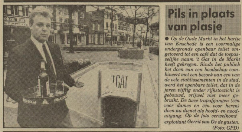 Oude Markt 13 cafe t Gat in de Markt krantenfoto 16-11-1988.jpg