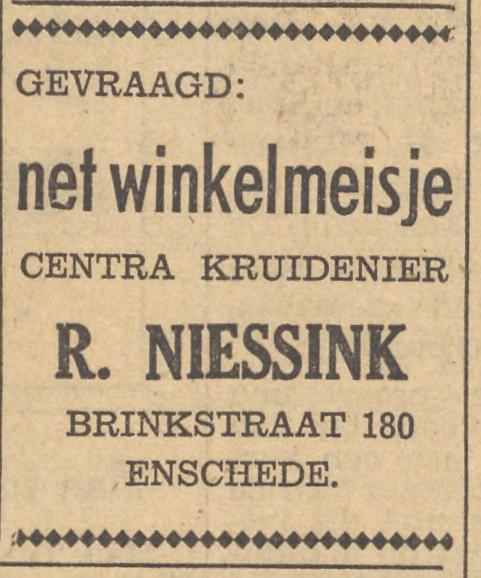 Brinkstraat 180 Centra kruidenier R. Niessink advertentie Tubantia 27-9-1954.jpg