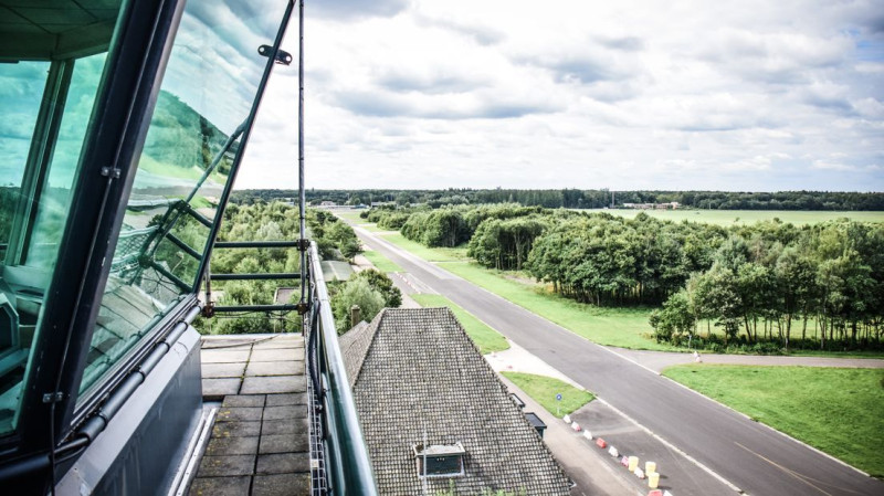 Vliegveld Twenthe Evenementenlocatie verkeerstoren.jpg