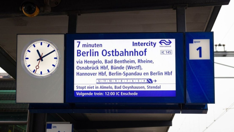 Nog sneller met de trein naar Berlijn sinds dit weekend is de reistijd van de IC Berlijn van Hengelo naar de Duitse hoofdstad met een half uur verkort binnen vier uur kun je er zijn.jpg