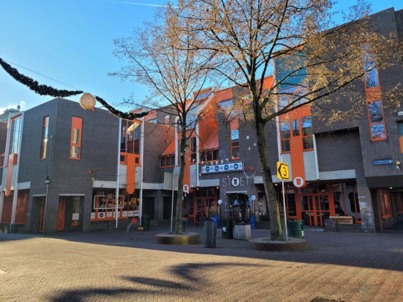 Pijpenstraat 15 gezien hoek Zuiderhagen bibliotheek en Stoet.jpg