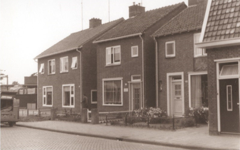 Emmastraat 294-298 woningen 1967.jpg