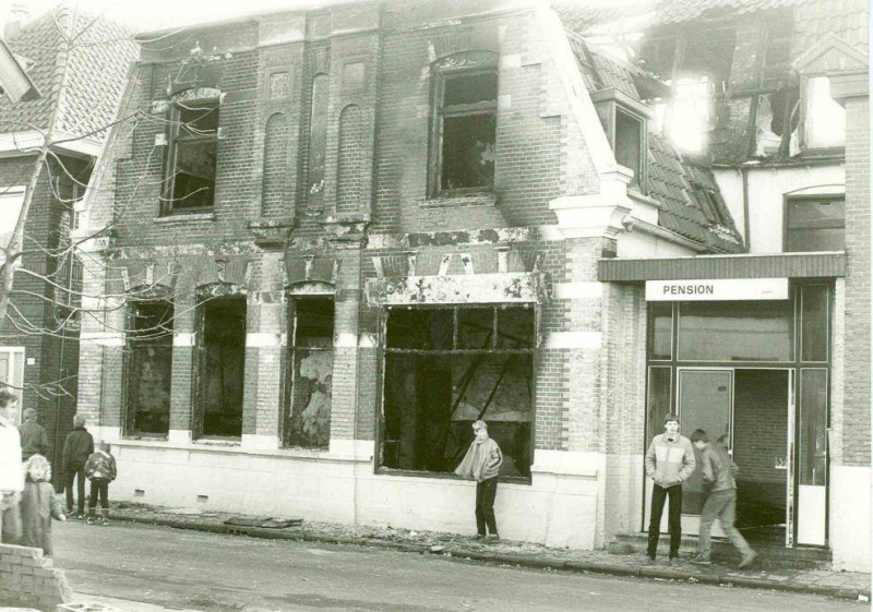 Lipperkerkstraat 240  na brand pension in 1983.jpg