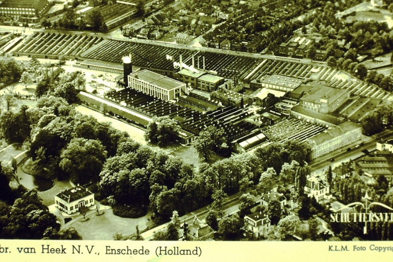 hengelosestraat 125-127 panden tegenover fabriek schuttersveld.jpg