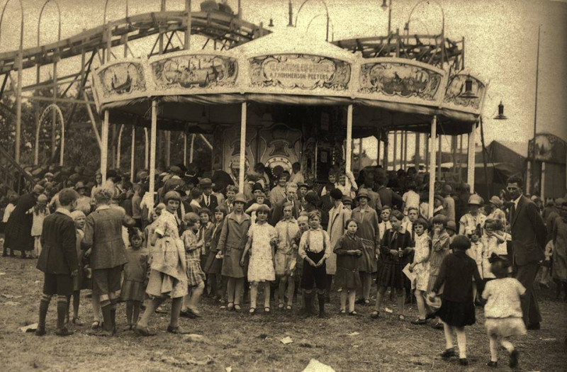 Erve Zeggelt IBEX bakkerstentoonstelling kermis 1928.jpg