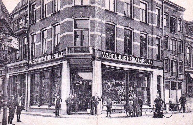 Langestraat 14 hoek Haverstraat warenhuis Herman Polak 1907.jpg