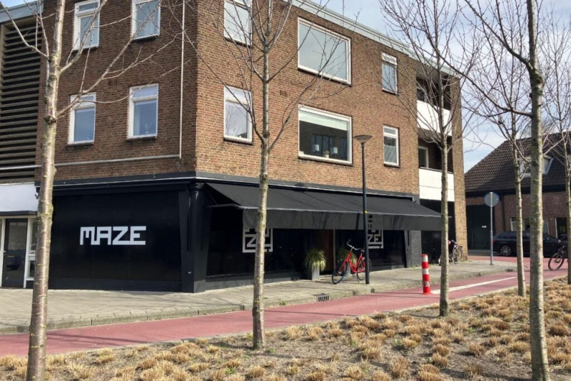 Deurningerstraat 24 seksbioscoop Maze.jpg