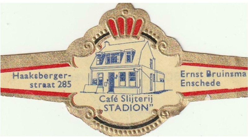 Haaksbergerstraat 285 vroeger 243 E. Bruinsma cafe slijterij Stadion sigarenbadje.jpg