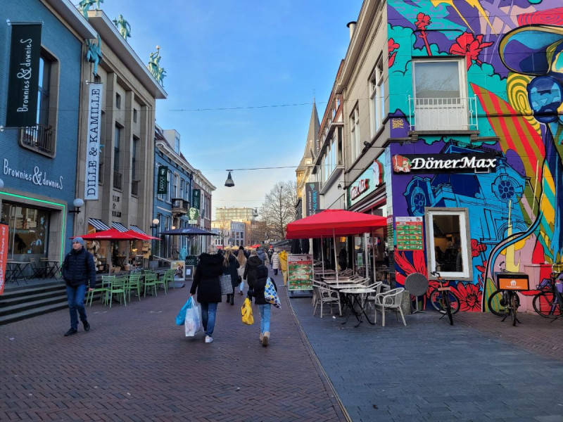 Langestraat richting Oude Markt.jpg